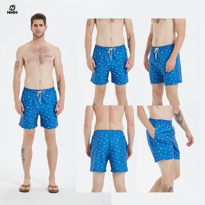 China Anti-Wrinkle Fashion Mens Graphics Swim Trunks Striped Quick Dry Plus Size Swim Shorts Beach Shorts for sale