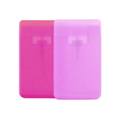 China 20ml Credit Card Shape Perfume Atomizer Spray Cosmetic Perfume Bottle for sale