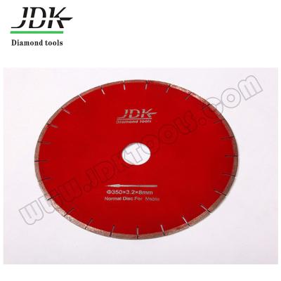 China Cutting Effect Prime Quality Widely Used Segmented Diamond Saw Blades For Cutting for sale