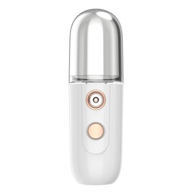 中国 Handheld Nano Sprayer with USB Rechargeable Moisturizing Beauty Instrument with 30 ml 販売のため