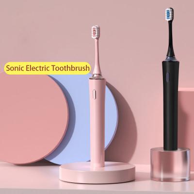 中国 IPX7 waterproof high-quality 2000mAh large-capacity sonic electric toothbrush for powerfully removes plaque 販売のため