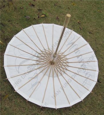 China Antique Popular White Custom Outdoor Chinese Paper Umbrellas For Wedding for sale