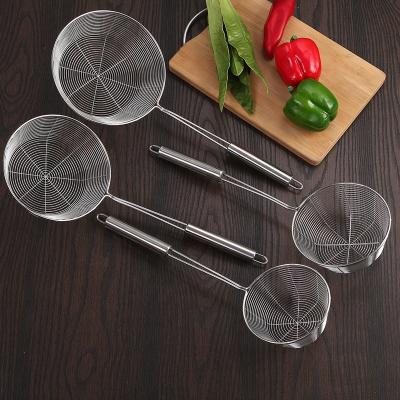 China Sustainable New Style Food Grade Frying Tool Stainless Steel Outdoor Food Strainer Sifter Household Sieve for sale