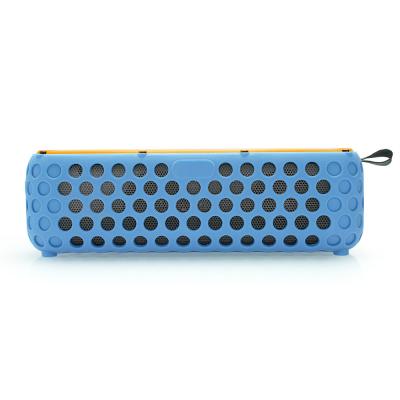 China Visual Portable Outdoor Water IPX5 Solar Panel Call Waterproof Speaker 30 Hours Play Time Outdoor Waterproof Speaker for sale