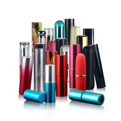 China HAPPY+ Make-up Lipstick Meerdere kleuren Selectie voor het hydrateren van je lippen 6 ml Te koop