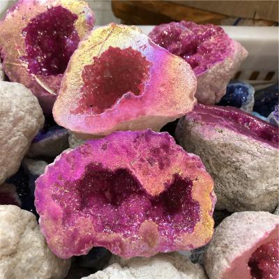 China New Products China New Products Agate Geode Angle Aura Quartz Crystal Colorful Electroplating Geode for sale