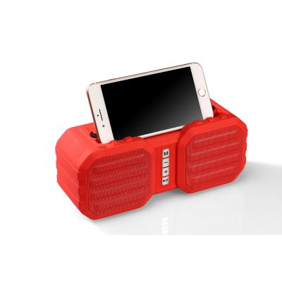 China The good quality wireless hot selling portable radio speaker with AUX radio. TF CARD USB FM Built in 1200 mAh Battery for sale