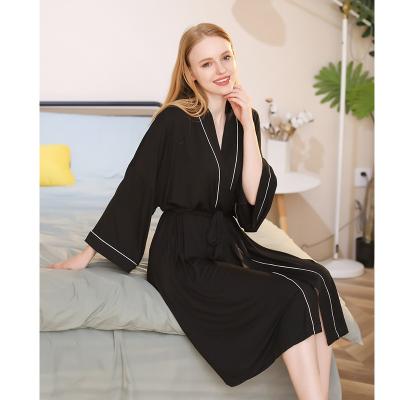 China Fashion Solid Color Breathable Long Sleeve Robe Loose Plus Size Women Slim Comfortable Pajamas for sale