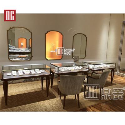 China EU Duty Free Display Jewelry Duty Free Boutique Display Luxury Counter for sale