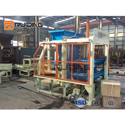 China QT4-15 Automatic Angle Bricks Block Making Machine / Autoclaved Aerated Concrete Block Equipments for sale