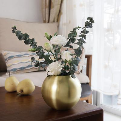 China Europe gold metal flower vase antique table vase for home decoration for sale