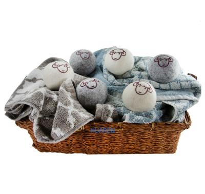 China Smell Removing/Wholesale Reusable Dehumidifying Wool Drying Balls Made From Pure New Zealand Natural Wool for sale