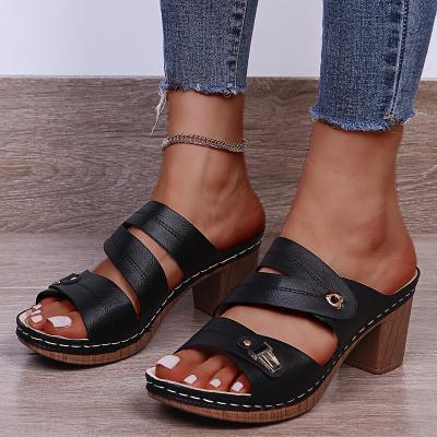 China 2021 summer fashion women's retro trend high heel platform non-slip leather casual women's sandals shoes increase 7.5CM for sale