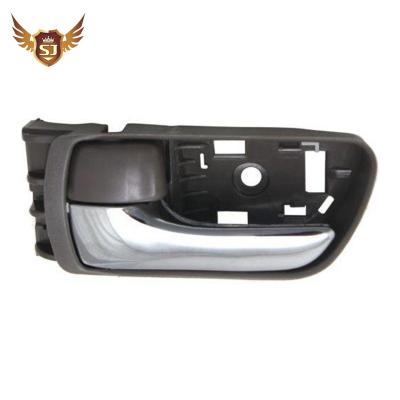 China Hot Sales Chrome Door Handle Interior Interior Car Door Handle 69205-AE020 For Toyota Sienna Van 2004-2010 SAME AS OEM for sale