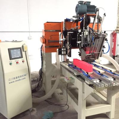 China CNC Make Flat Brush New Condition High Speed ​​2 Spindle 2 Drilling 1 Decking Wood Brush Making Machine Industrial Brush Flat Brush Making Machine for sale