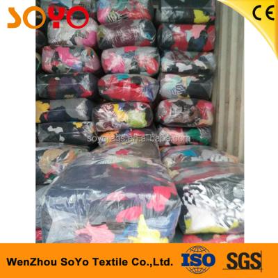 China Strong Oil Water Absorption Capacity Recycling Cotton T Shirt Rags Cut Wiping Rags Rags 10kg Bales Used For Industrial for sale