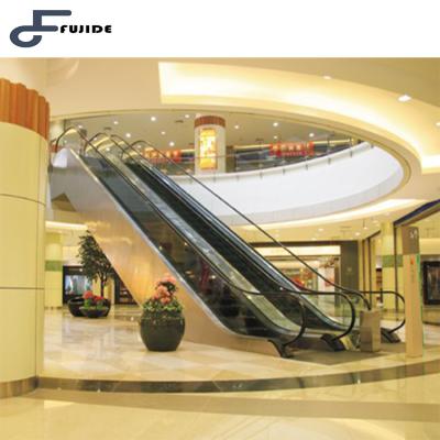 China EN81 MODERN ESCALATOR 30 DEGREE INDOOR/OUTDOOR MOVING STANDARD TYPE SIDEWALK zu verkaufen