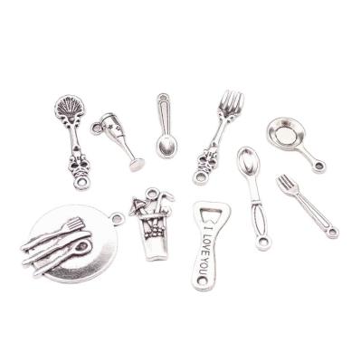 China Custom Antique Silver Mini Casual/Sporty Fork Spoon Pendants Charms For DIY Jewelry Making for sale