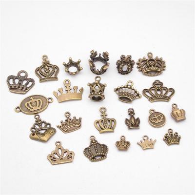 China Hot Sales Vintage Zinc Alloy Charms Antique Bronze Mix Crowns Pendants Charms For DIY Jewelry Making for sale