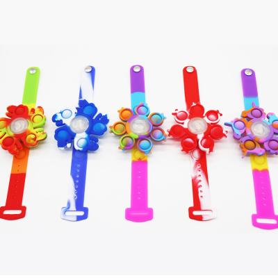 China Wholesale Eco-friendly Material Luminous Spinner Spinner Noise Push Bubble Wristband Relaxation Silicone Lights Up Squeeze Toys for sale