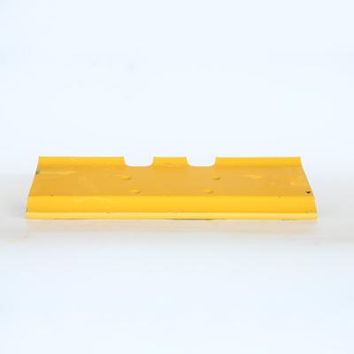 China High Quality Heavy Machinery Excavator Bulldozer Undercarriage New Bulldozer Spare Parts 510MM 560MM Track Shoe Track Guard for sale