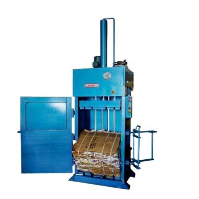 중국 Competitive Price Factory Direct Selling Manual Valve Operated Waste Paper Wrapping Machine 판매용