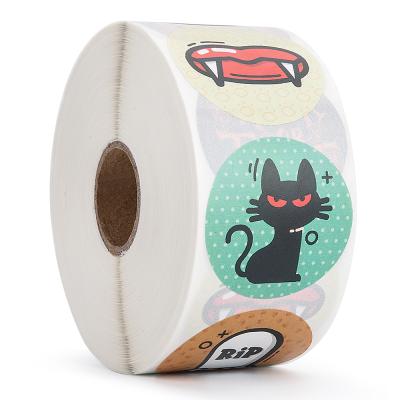 China Waterproof 1.5 Inch Halloween Stickers Roll 8 Character Design Halloween Stickers For Gift 1000PCS for sale