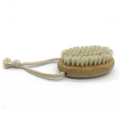 China NAIL Bristle Hair Bamboo Nail Brush with Lanyard, Portable Nail Brush, Bamboo Nail Brush for sale