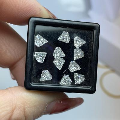 China New Color Game or Fire Shield Shaped Fancy Step Reduced 4.7x4.25x3mm Color VVS White Clarity Synthetic Moissanite DEF Price Per Carat Wholesale for sale