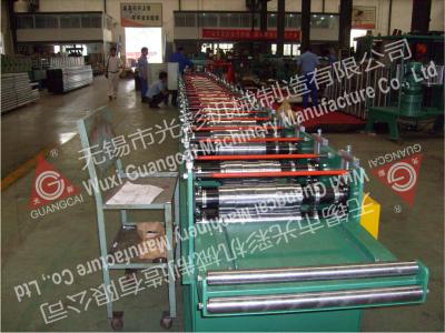 China Trapezoidal Metal Wall Panel Roll Forming Machine Colour Steel Tile Rolling Line for sale