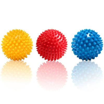 China Anti-burst fitness massage ball sports fitness hand foot pain relief mad spiky blast pad for sale