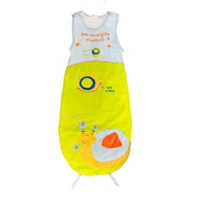 China Customized Breathable 3.5 Multicolor Soft Plush Velor Cotton% Style Winter Adiathermic Plush Animial Sleep Bags Shaped Sleeveless Baby Sleeping Bag for sale