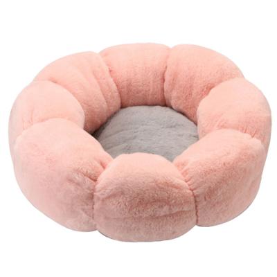 China Travel Custom Quality Non-Slip Dog Sofa Bed Durable Pet Bed Warm Bed for sale