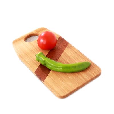 China Sustainable Hot Sale Kitchen Wooden Chopper Blocks Bamboo Cutting Board For Vegetable And Fruit for sale