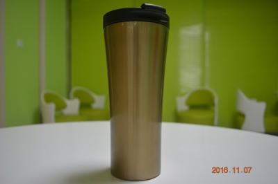 China Classic Starbucks Style Suction Coffee Mug Double Wall With Anti - Slip Function for sale