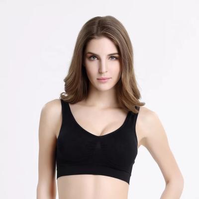 China Fashion Selling Fashion Underwear Antibacterial Hot Stretch Vest Wireless Women Sport Yoga Bra Workout Tank Top Bra for sale