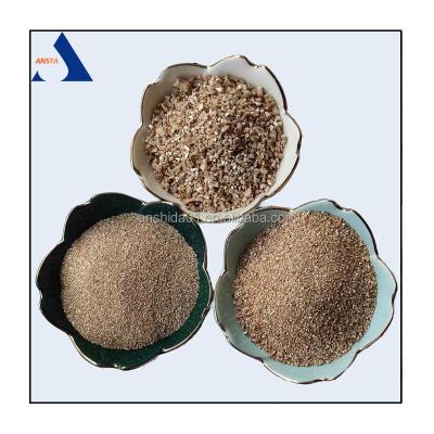 China Light Density Silver Expanded Vermiculite for Fireproofing Door Core for sale