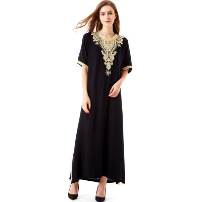 China Plus Size Women's Muslim Long Sleeve Muslim Dress Middle East Turkey Embroidered Lace Up Long Robe Gown Muslim Clothing for sale