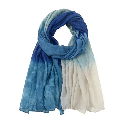 China Winter new women's muslim shawl bag scarf spot printed warm gradient silk scarf Bali simple yarn scarf for sale