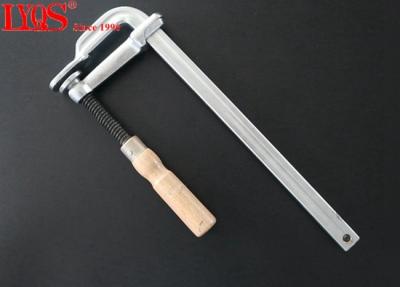 China Dauerhafte Hochleistungsmetallholzbearbeitungs-Klammern-hölzerner Griff 120mm×600mm zu verkaufen