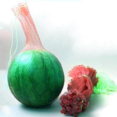 China Free Sample L60cm Disposable Plastic Vegetable Fold Net Bag Watermelon Fruit Net Mesh Net String Bag for sale