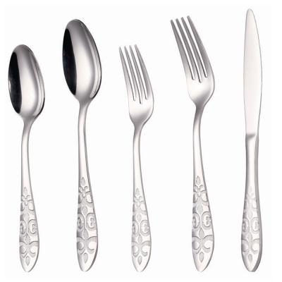 China Sustainable Elegant Design 20pcs Handsome Pattern Cutlery Set Stainless Steel With Color Box for sale