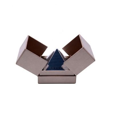 China Specialty Luxury Gold Custom Eco-friendly Paper Jewelery Packaging Magnetic Logo Jewelry Ring Box for sale