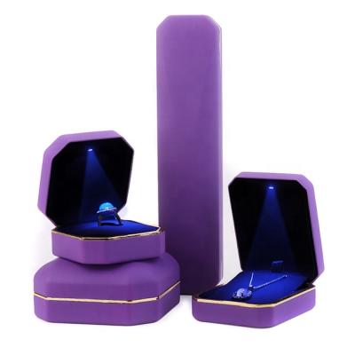 China Factory supply luxury custom logo hot sale led light jewelry box for sale