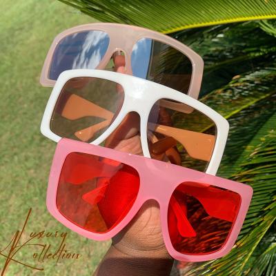 China Fashion sunglasses 2022 cheap hot sale sunglasses for male women female ladies oversized luxury sexy big river logo fashionable custom sunglass 2021 for sale