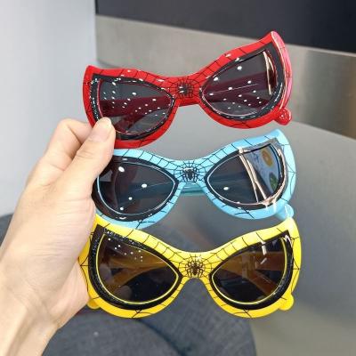 China Fashion sunglasses 3-12 years old cheap cool cute girls boys polarized sunglasses for kids party custom cartoon kids sunglasses 2022 for sale