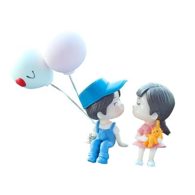 China Cute/Netflix Cartoon Car Ornaments Female Car Interior Accessories Wholesale Couples Dolls Electric Car Decoration Cute Kissing Ornaments for sale