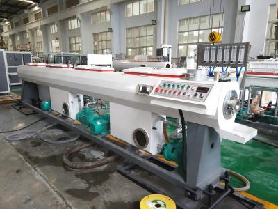 Cina Doppio tubo del condotto del PVC della vite che fa la linea motore dell'estrusione del tubo HDPE/della macchina di SIEMENS in vendita