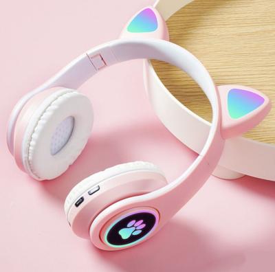 China With Colorful Cheap Colorful LED Light Led BT 5.0 Light Clear Earphone 3.5mm TF Card HD Call Cat Ear Wireless Headset For Phone Laptop for sale