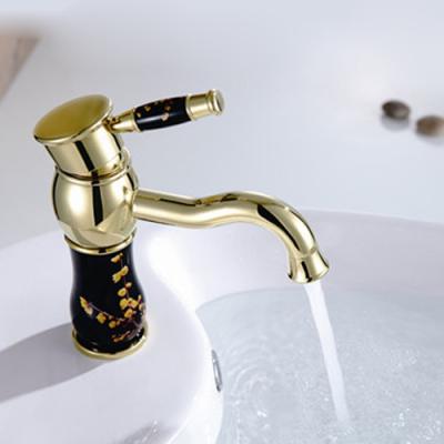 China Popular Classical Style Single Handle Kitchen Faucet Deck Mounting for sale